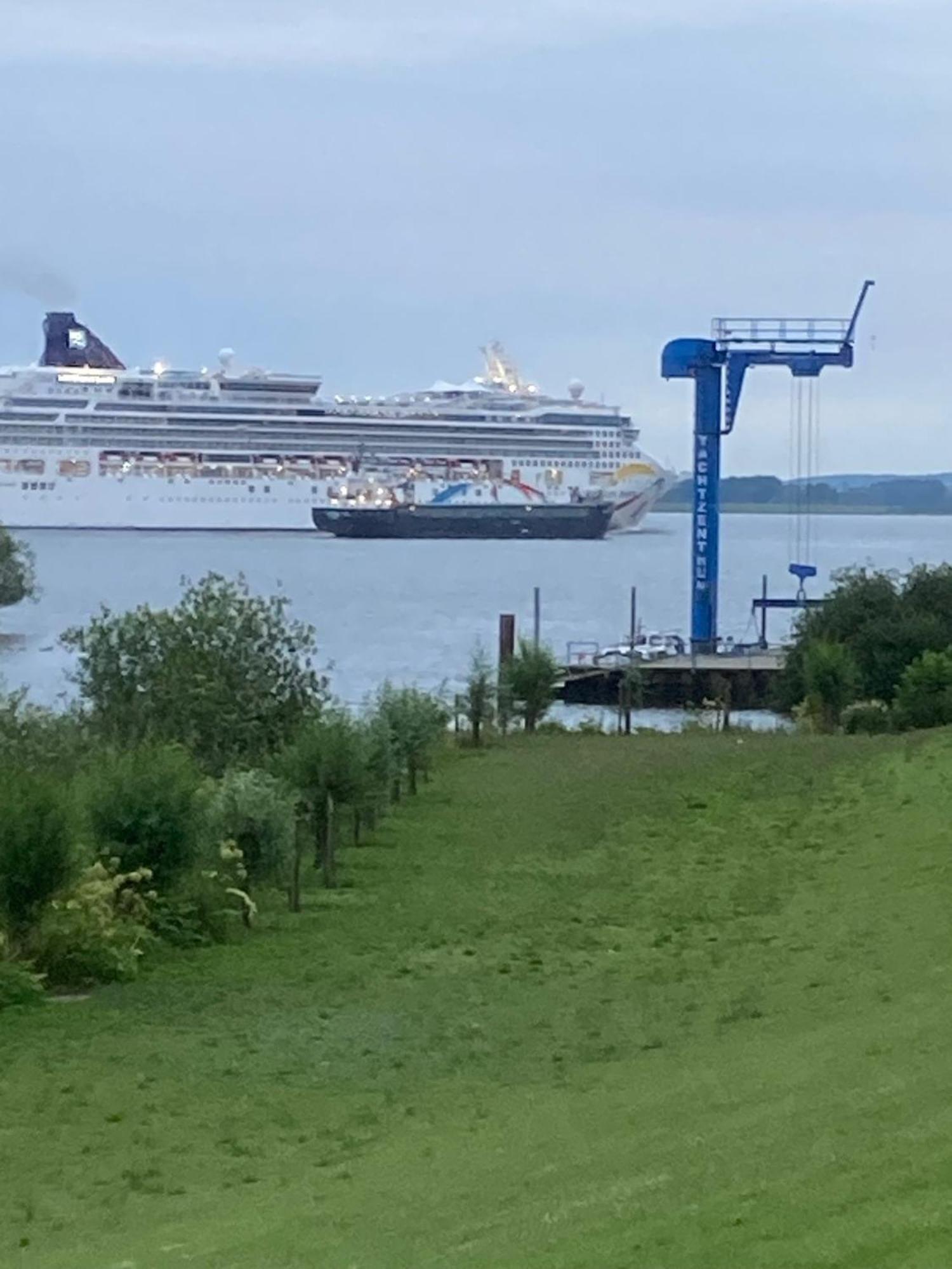 Wohnen Im Alten Land Grünendeich Buitenkant foto
